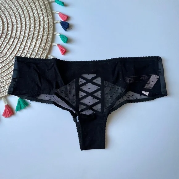 Victoria's Secret Very Sexy Back Cut-Out Cheeky Panty Black Small NEW - Picture 6 of 7